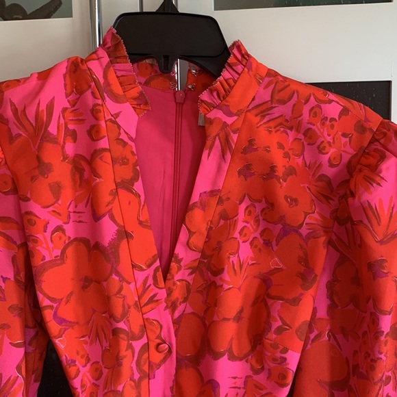 Bagdley Mischka Floral print, tiered, midi dress. - Picture 3 of 4